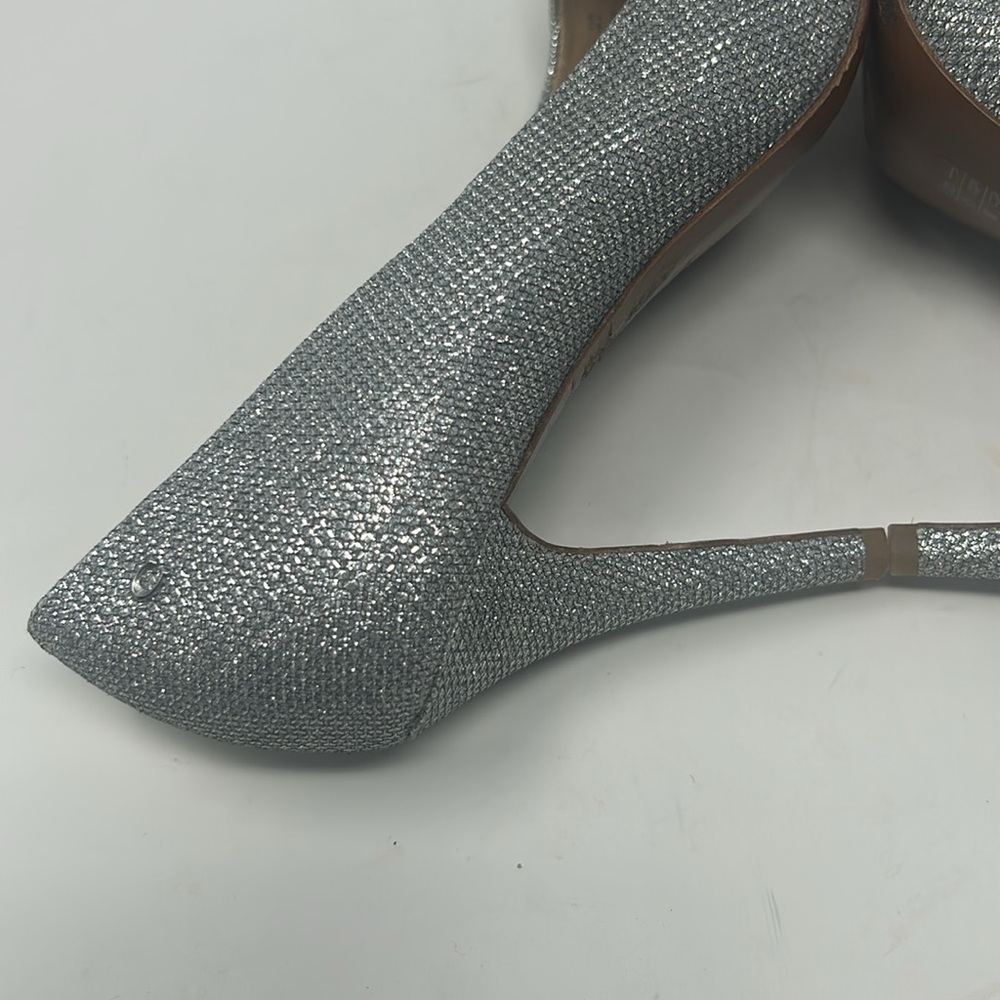 Coach Elegant Silver Glitter Pump Heels Size 8 Excellent Condition - Picture 9 of 16